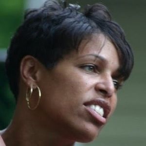 Meet your Posher, Alma